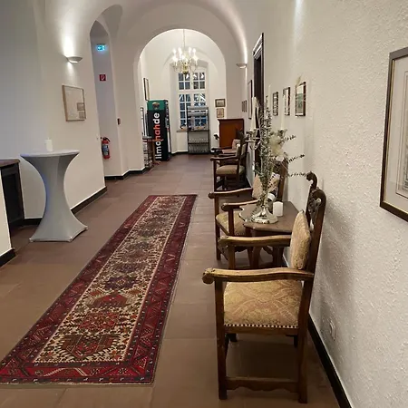Hotel Schloss Hoehnscheid *