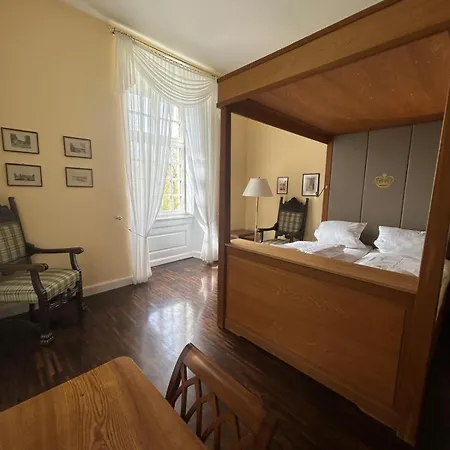 Schloss Höhnscheid * Bad Arolsen