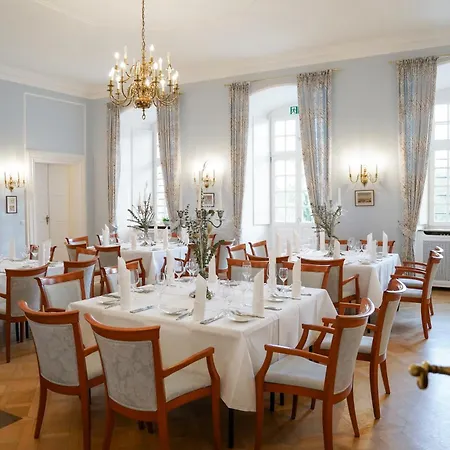 Schloss Höhnscheid Hotel Bad Arolsen